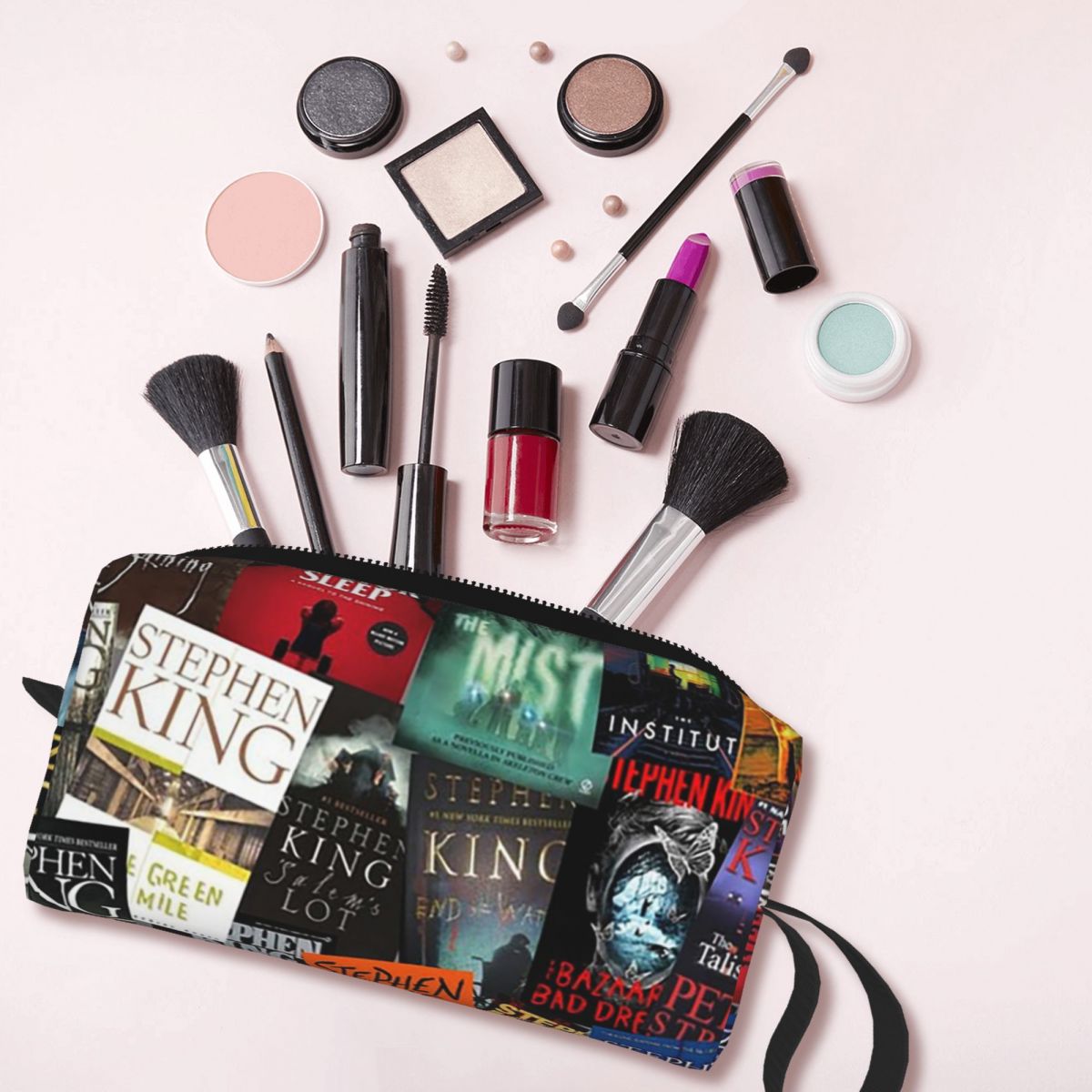 Beauty Makeup Book - ปกหนังสือสตีเฟน คิง กระเป๋าเครื่องสำอาง กระเป๋าใส่เครื่องสำอาง กระเป๋าใส่เครื่องสำอางสำหรับผู้หญิง กระเป๋าใส่เครื่องสำอางสำหรับเดินทาง